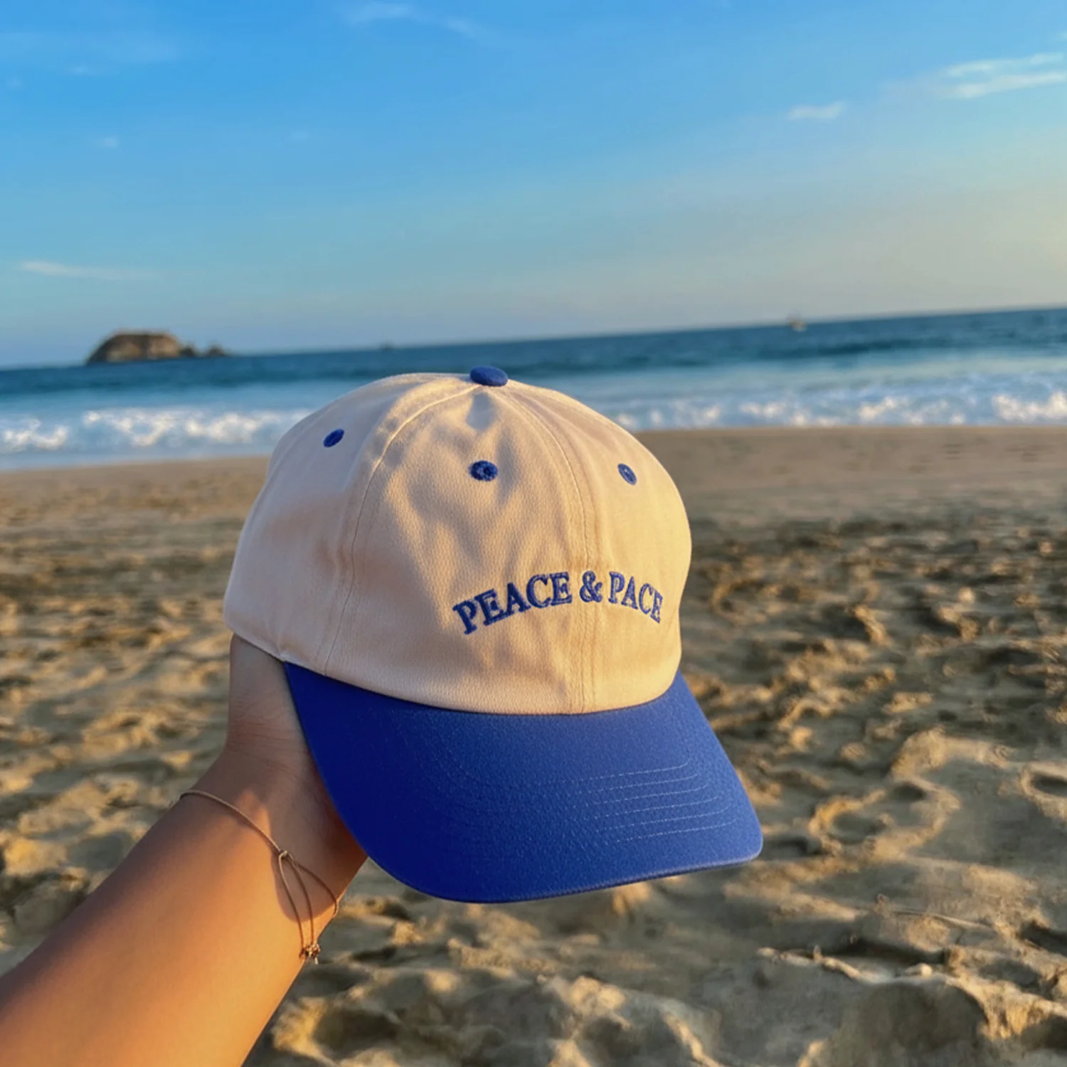 Washed Caps White Blue Peace & Pace - Image 5